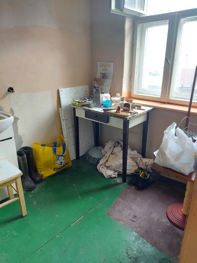 Kuchnia przed remontem Jana Kochanowskiego 12 lokal nr 2