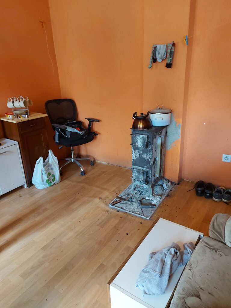 Pokój przed remontem Jana Kochanowskiego 12 lokal nr 2