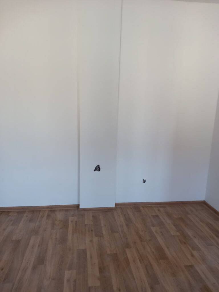 Pokój po remoncie Jana Kochanowskiego 12 lokal nr 2