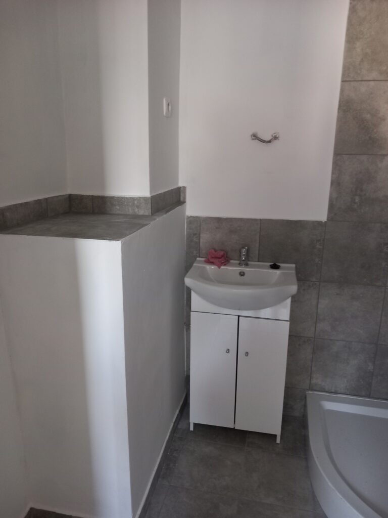 Łazienka po remoncie Jana Kochanowskiego 12 lokal nr 2